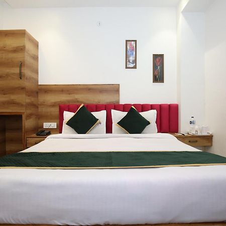 Hotel Rv Regency Amritsar Eksteriør bilde