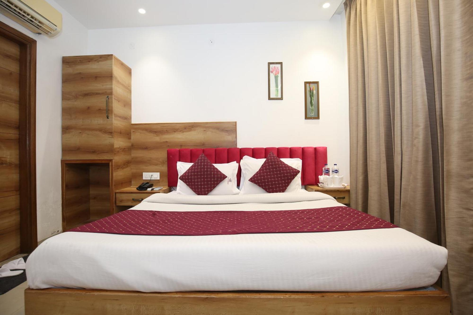 Hotel Rv Regency Amritsar Eksteriør bilde