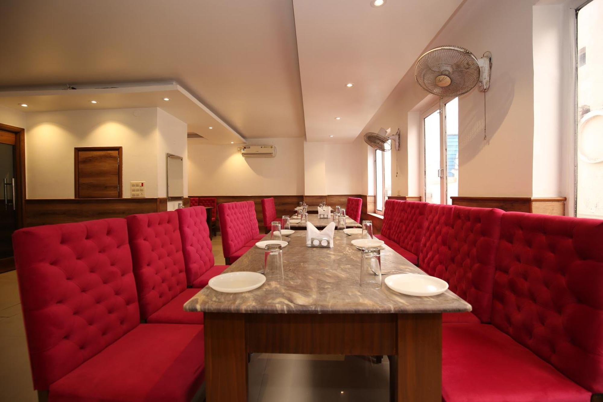 Hotel Rv Regency Amritsar Eksteriør bilde