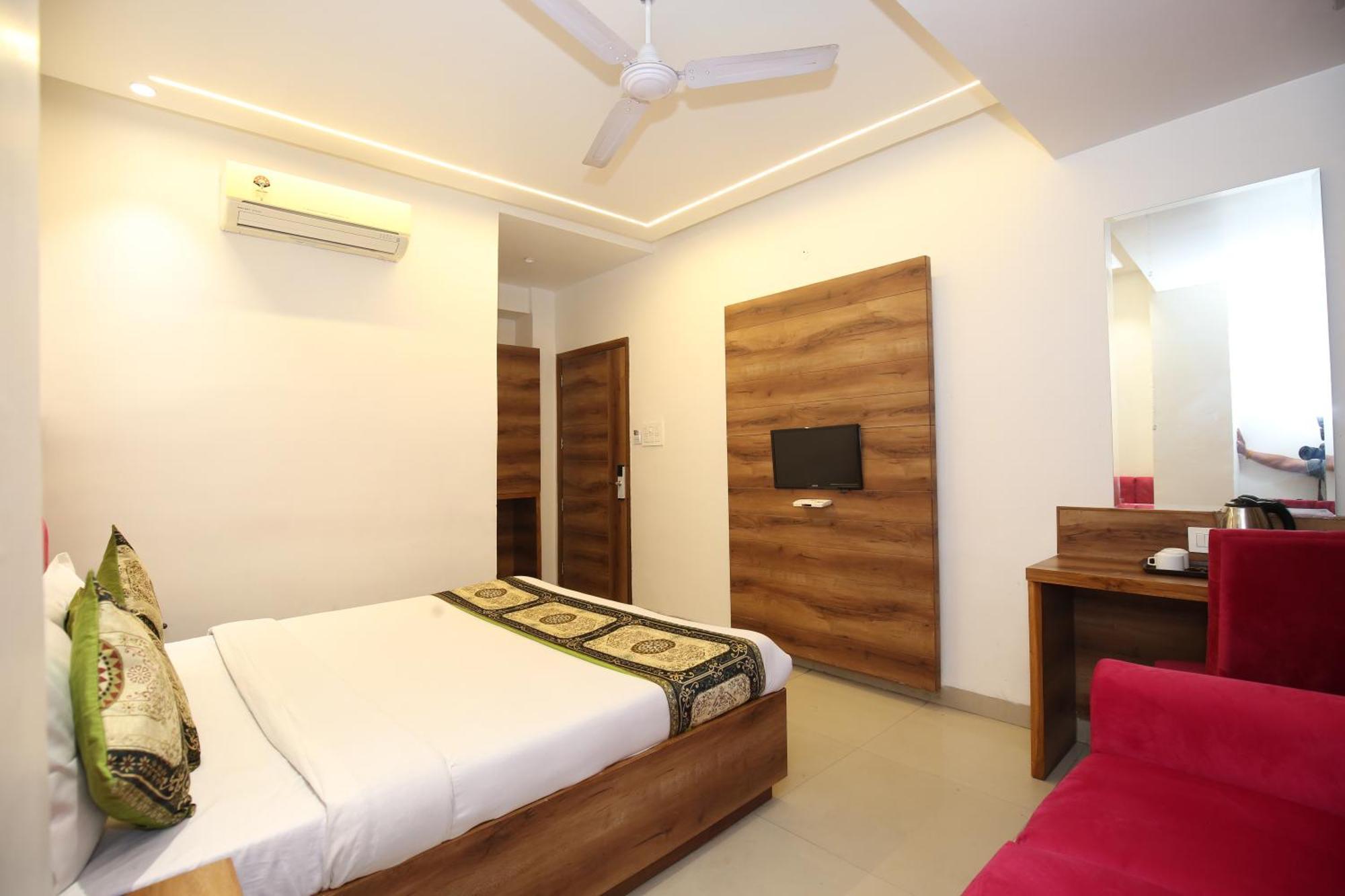 Hotel Rv Regency Amritsar Eksteriør bilde