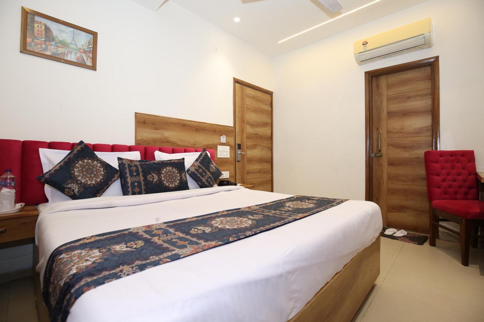 Hotel Rv Regency Amritsar Eksteriør bilde