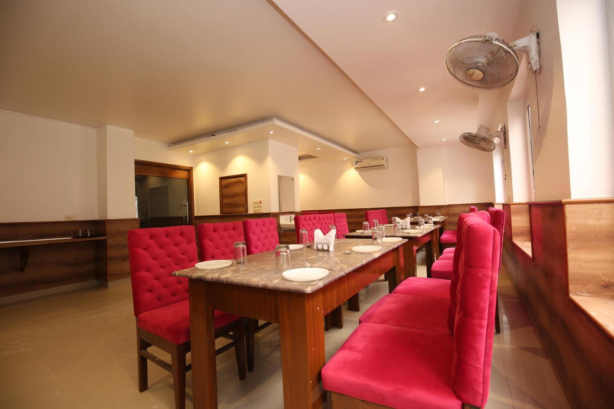 Hotel Rv Regency Amritsar Eksteriør bilde
