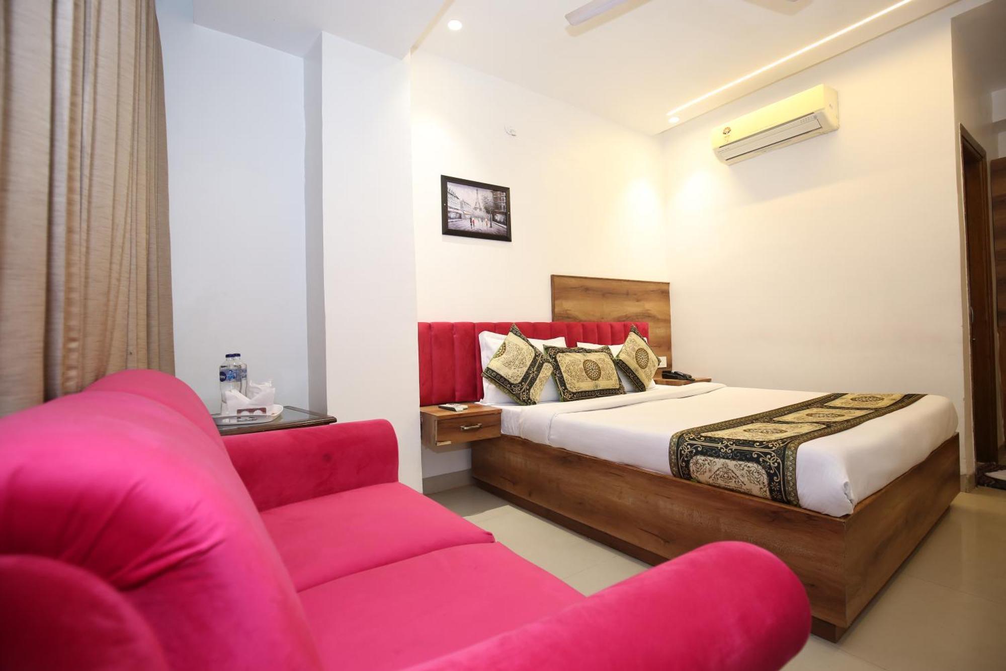 Hotel Rv Regency Amritsar Eksteriør bilde
